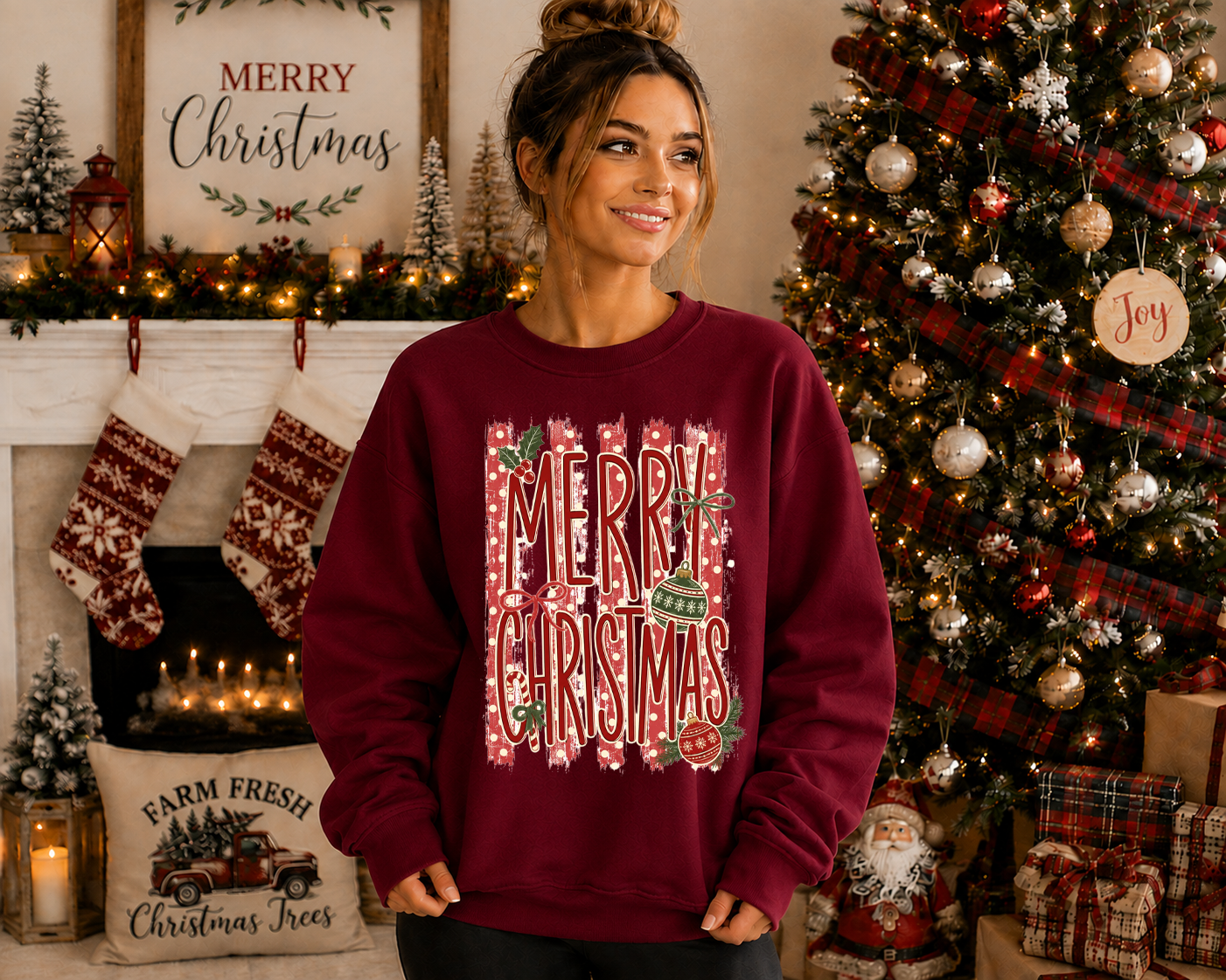 Merry Christmas Gildan Sweatshirt | Vintage Christmas Ornament Graphic Crewneck | Festive Red & Green Holiday Sweatshirt