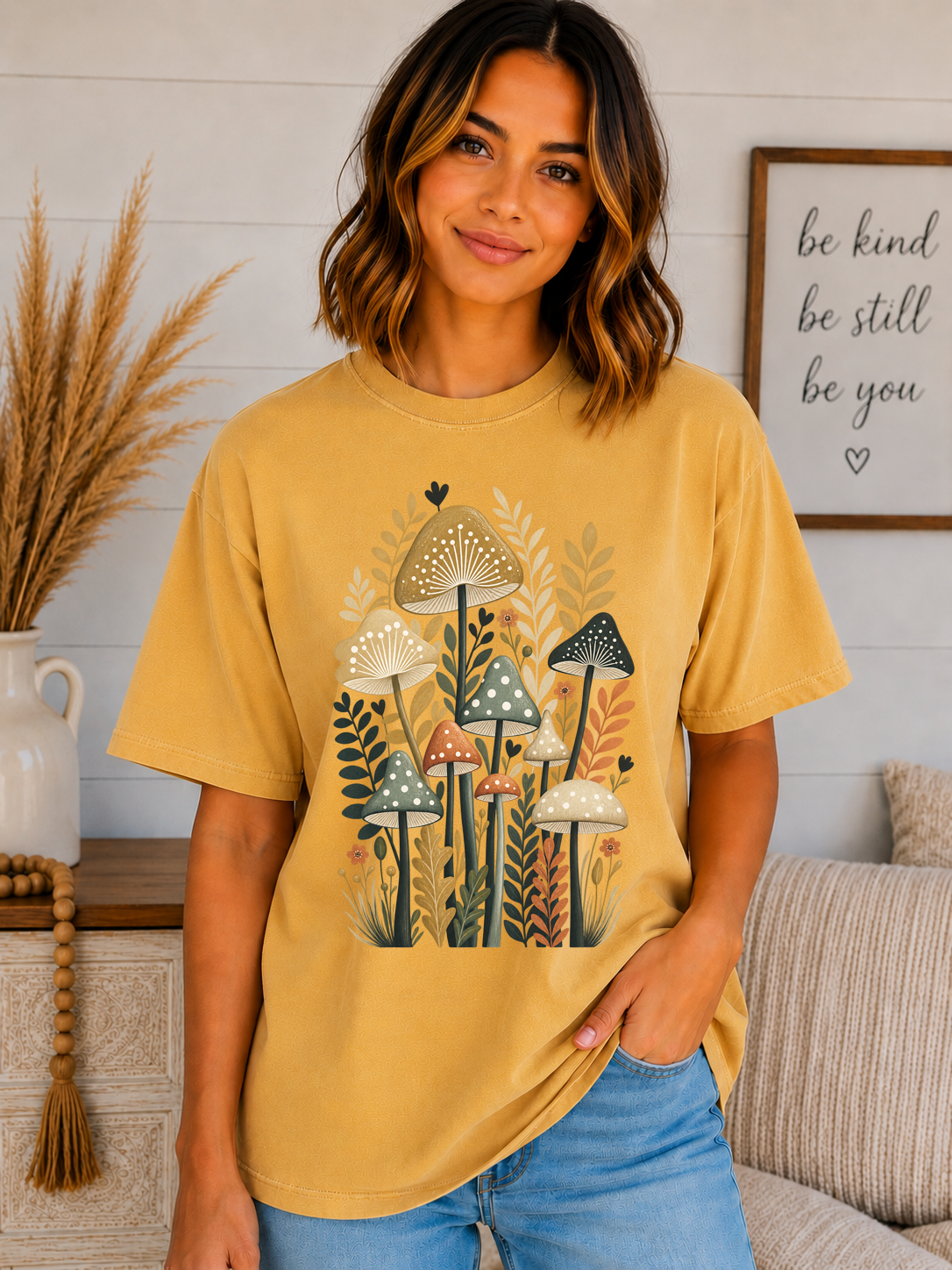 Comfort Colors Mushroom T-Shirt – Retro Botanical Mushroom Graphic Tee, Boho Woodland Nature Shirt, Cottagecore Floral Tee