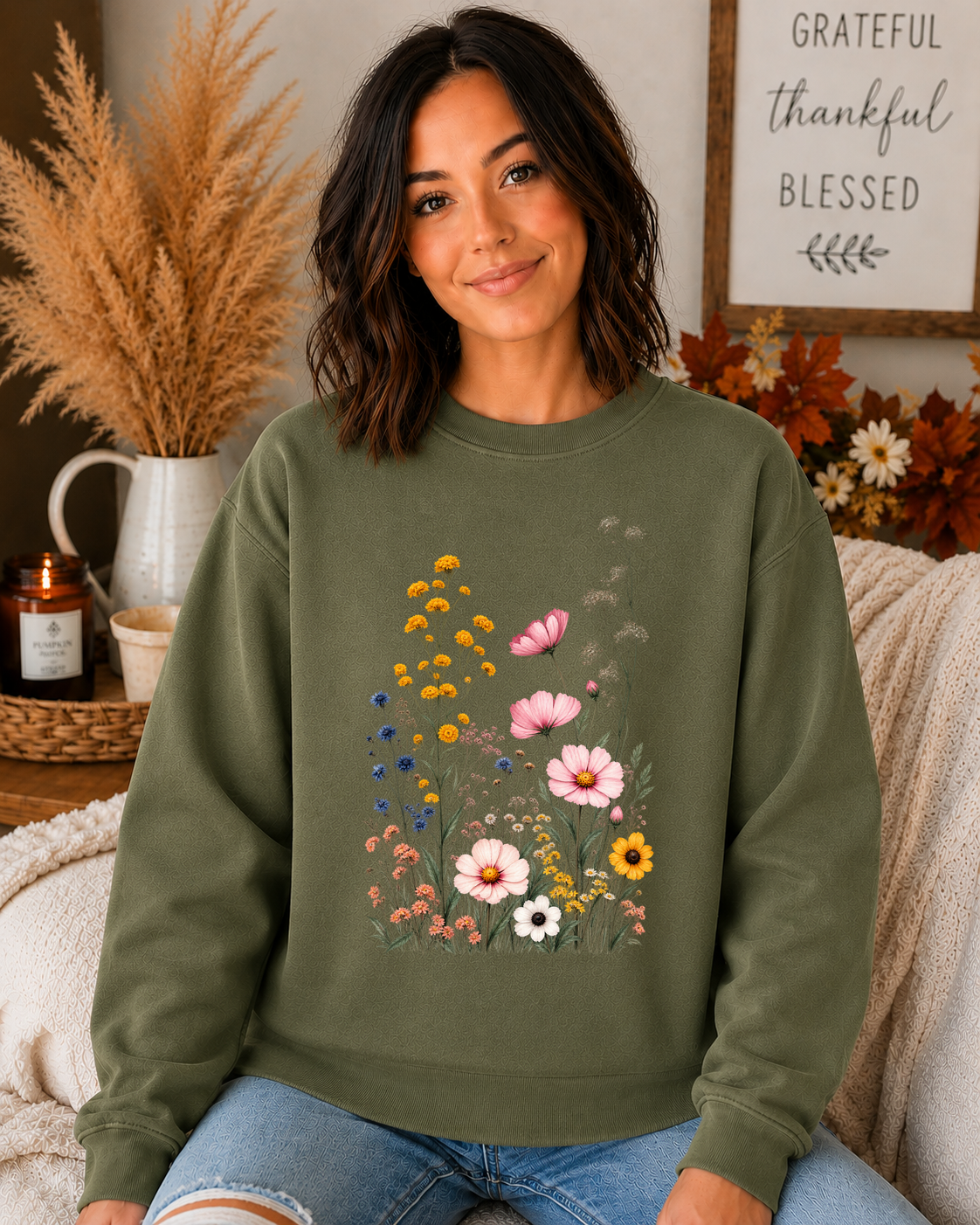 Gildan Wildflower Sweatshirt – Vintage Floral Garden Crewneck, Pink Cosmos & Colorful Wildflowers, Cute Cottagecore Floral Sweatshirt