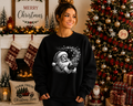 Vintage Santa Gildan Sweatshirt | Festive Christmas Santa Graphic Crewneck | Retro Holiday Snowflake Sweatshirt